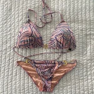 Victoria’s Secret bikini